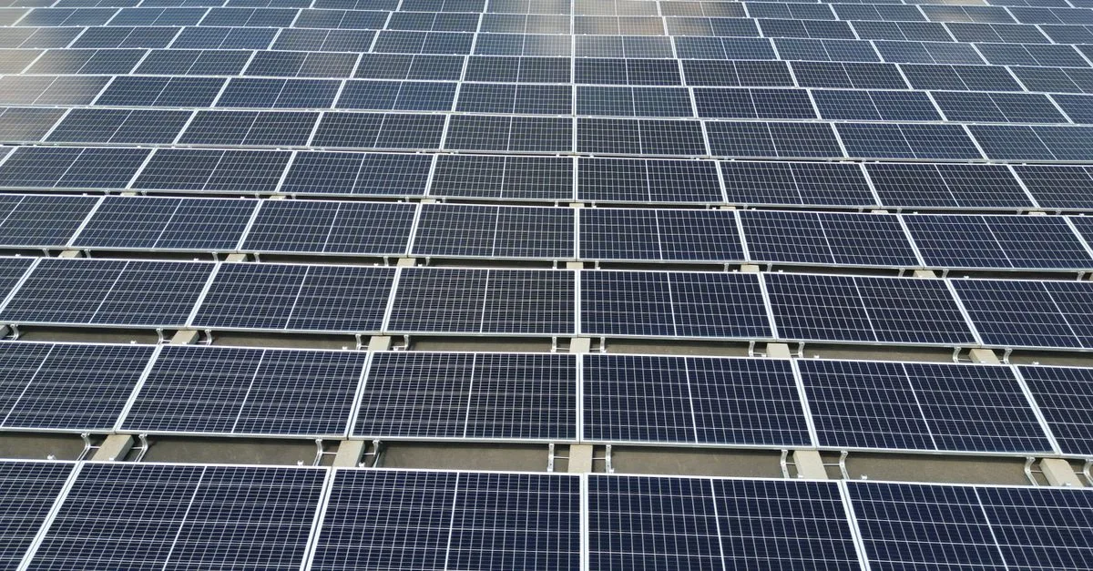 découvrez nos panneaux solaires performants et écologiques pour une énergie renouvelable, économique et durable adaptée à votre maison ou entreprise.