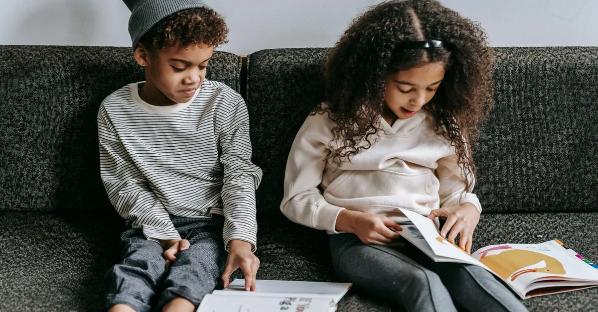 découvrez l'importance de l'alphabétisation précoce pour le développement des compétences en lecture et en écriture chez les jeunes enfants.